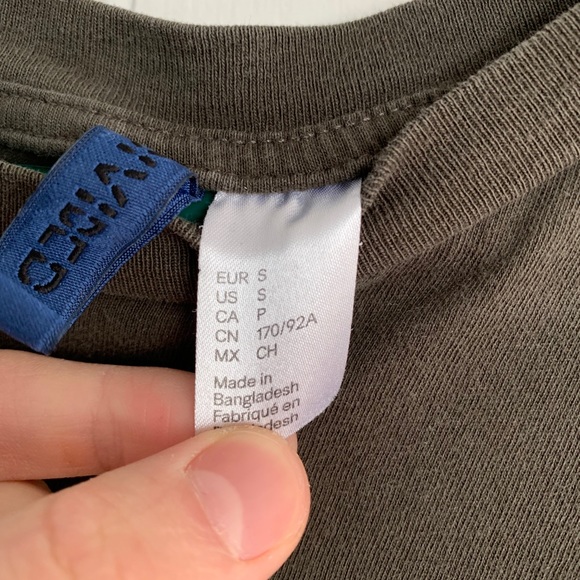 Men’s H&M workout T-shirt - Picture 3 of 4